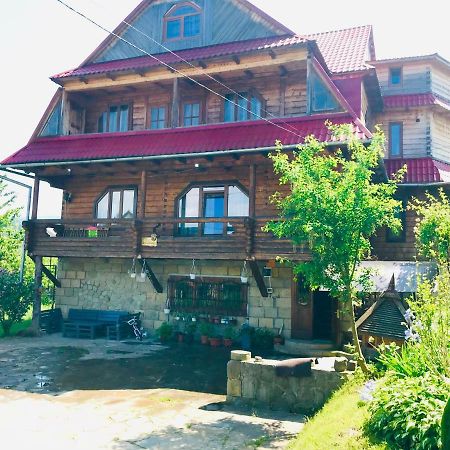 Садиба Червона Калина Private Estate Chervona Kalyna Yaremche Exterior photo