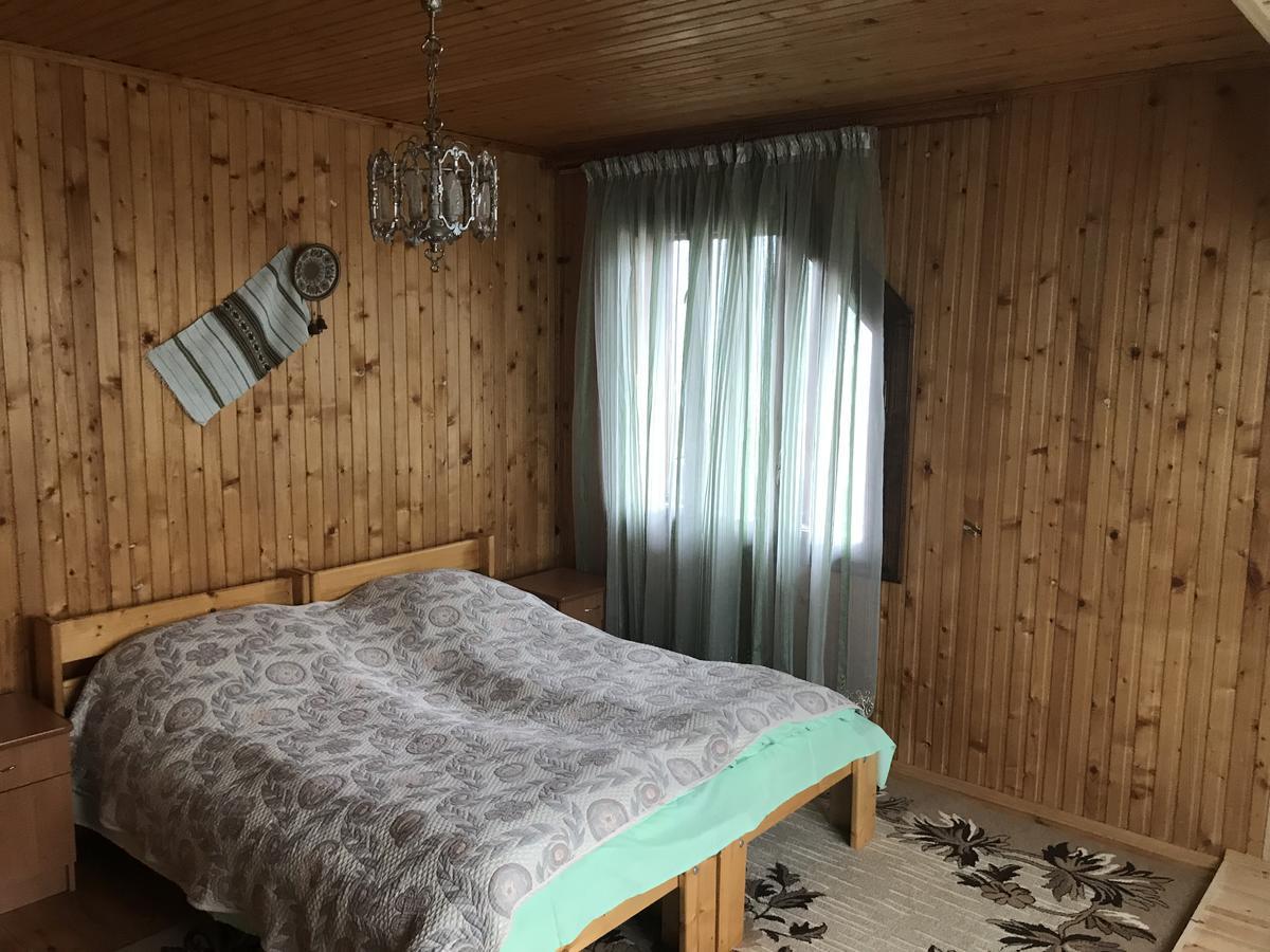 Садиба Червона Калина Private Estate Chervona Kalyna Yaremche Exterior photo
