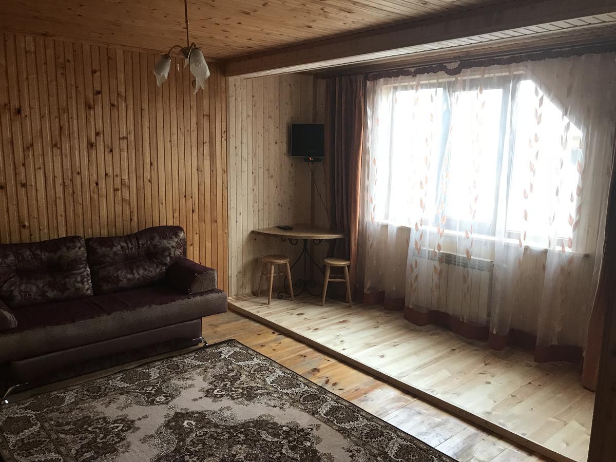 Садиба Червона Калина Private Estate Chervona Kalyna Yaremche Exterior photo